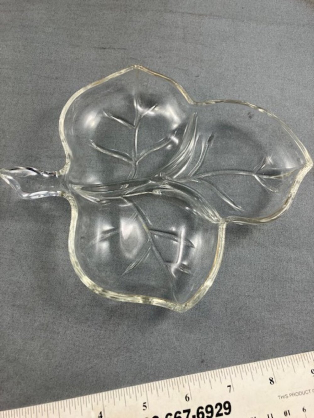 Vtg Hazel Atlas Leaf Shaped 3 Section Divided Glass Serving Dish Nut Candy